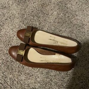 100%Athletic leather shoes